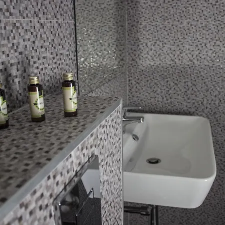 فندق Trigrad Hotel