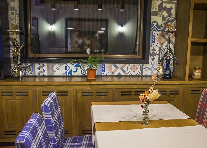 Trigrad Hotel מלון