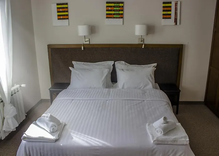 Trigrad Hotel מלון 2*