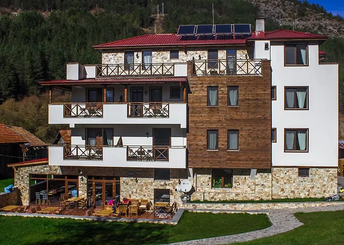 Trigrad Hotel 2* טריגראד